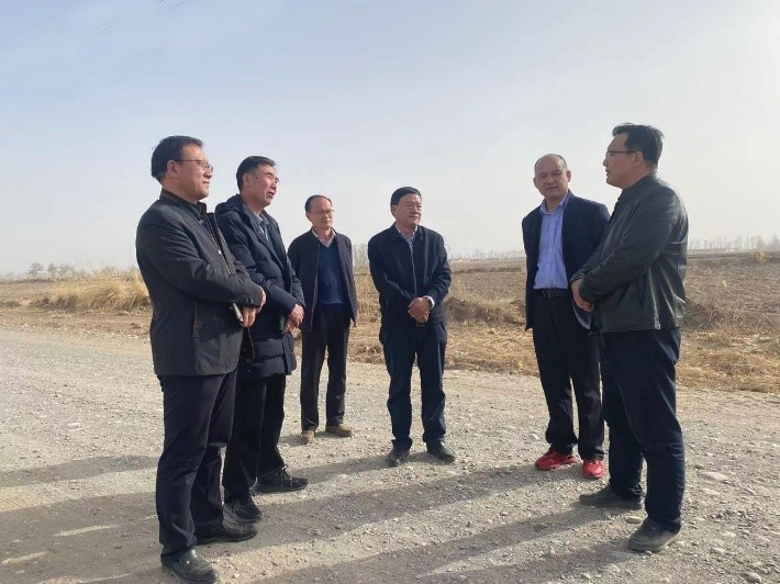 敦煌種業(yè)集團黨委書記、董事長劉興斌調(diào)研指導(dǎo)公司玉米制種基地落實