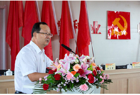 凝心聚力擘畫(huà)振興藍(lán)圖 團(tuán)結(jié)奮進(jìn)開(kāi)創(chuàng)種業(yè)佳績(jī) —— 敦煌種業(yè)隆重召開(kāi)第三次黨員代表大會(huì)
